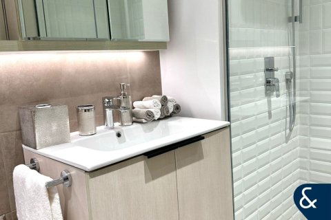 Apartamento en Jumeirah Village Circle, Dubai, 2 dormitorios, 96 m², № 98535 - foto 10