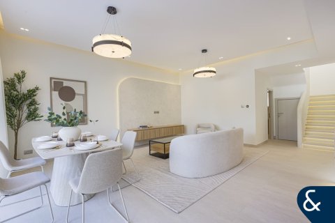 Villa en Arabian Ranches, Dubai, 4 dormitorios, 228 m², № 98537 - foto 2