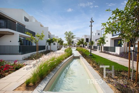 Villa in Arabian Ranches 3, Dubai 3 bedrooms, 202 sq.m. № 13426 - photo 17