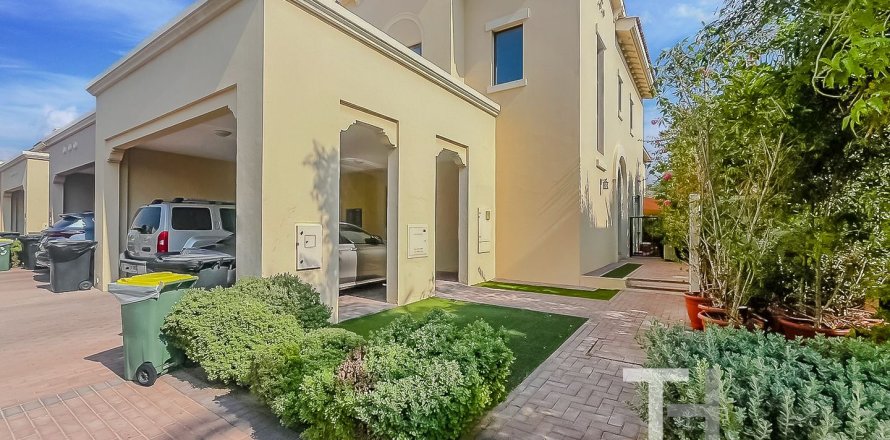 Villa à Reem, Dubai, 3 chambres, 278 m², № 13423