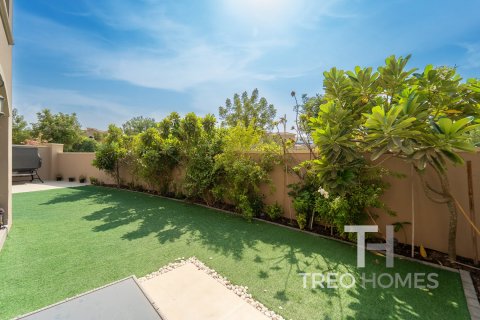 Townhouse in Casa Dora, Serena, Dubai 3 bedrooms, 214 sq.m. № 13422 - photo 3