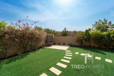 Townhouse in Casa Dora, Serena, Dubai 3 bedrooms, 214 sq.m. № 13422 - photo 14