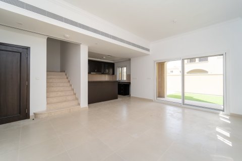 Townhouse in Casa Dora, Serena, Dubai 3 bedrooms, 214 sq.m. № 13422 - photo 6