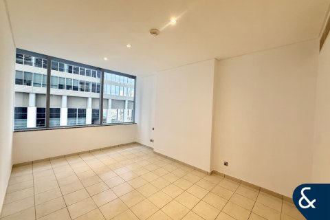 Apartment in DIFC, Dubai 2 bedrooms, 139 sq.m. № 76619 - photo 7