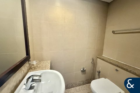 Apartment in DIFC, Dubai 2 bedrooms, 139 sq.m. № 76619 - photo 9