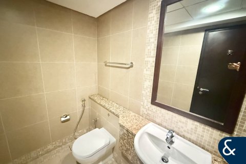 Apartment in DIFC, Dubai 2 bedrooms, 139 sq.m. № 76619 - photo 11