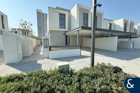 Townhouse in Murooj Al Furjan, Al Furjan, Dubai 4 bedrooms, 336 sq.m. № 76630 - photo 1