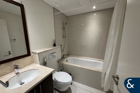 Apartamento en Downtown Dubai (Downtown Burj Dubai), Dubai, 1 dormitorio, 94 m², № 76628 - foto 11