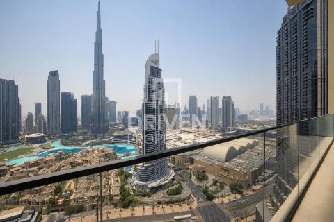 Apartment in Burj Royale, Downtown Dubai (Downtown Burj Dubai), Dubai 2 bedrooms, 101.17 sq.m. № 136080