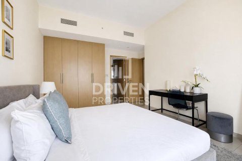 Apartment in Burj Royale, Downtown Dubai (Downtown Burj Dubai), Dubai 2 bedrooms, 101.17 sq.m. № 136080 - photo 9
