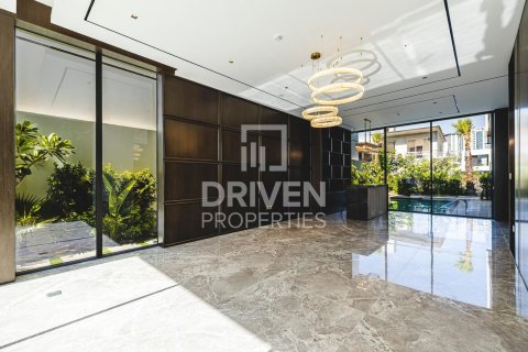 Villa in Sobha Hartland, Mohammed Bin Rashid City, Dubai 4 bedrooms, 559.09 sq.m. № 136057 - photo 2