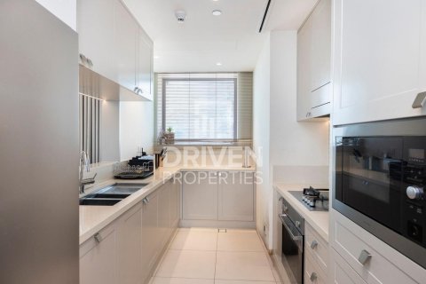 Apartment in The Address Residence Fountain Views, Downtown Dubai (Downtown Burj Dubai), Dubai 2 bedrooms, 134.8 sq.m. № 136083 - photo 9