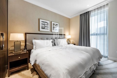 Apartment in The Address Residence Fountain Views, Downtown Dubai (Downtown Burj Dubai), Dubai 2 bedrooms, 134.8 sq.m. № 136083 - photo 7