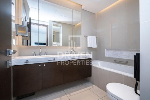 Apartment in The Address Residence Fountain Views, Downtown Dubai (Downtown Burj Dubai), Dubai 2 bedrooms, 134.8 sq.m. № 136083 - photo 10