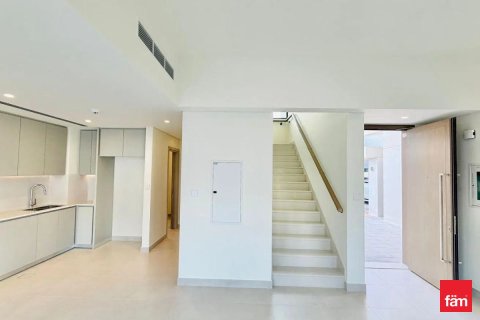 Townhouse in Dubai 3 bedrooms, 175.5 sq.m. № 95655 - photo 3