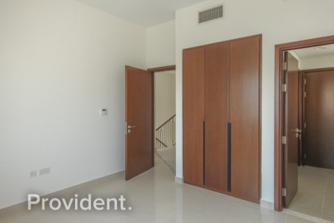 Villa in Arabian Ranches 2, Dubai 5 bedrooms, 463.5 sq.m. № 1920 - photo 16