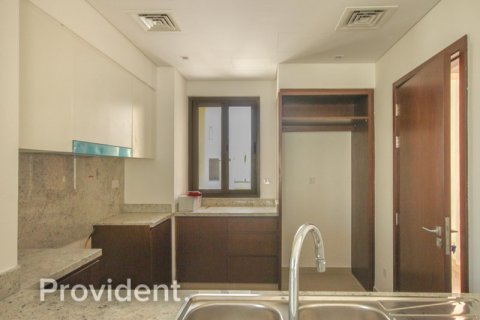 Villa in Arabian Ranches 2, Dubai 5 bedrooms, 463.5 sq.m. № 1920 - photo 5