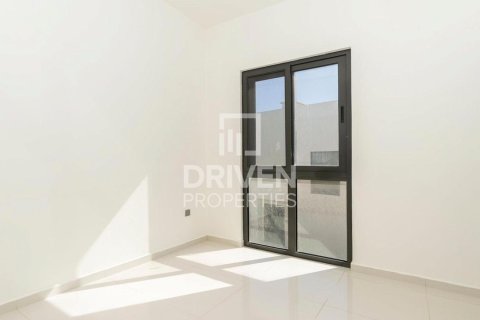 Townhouse in Dubai 3 bedrooms, 225.48 sq.m. № 127696 - photo 4