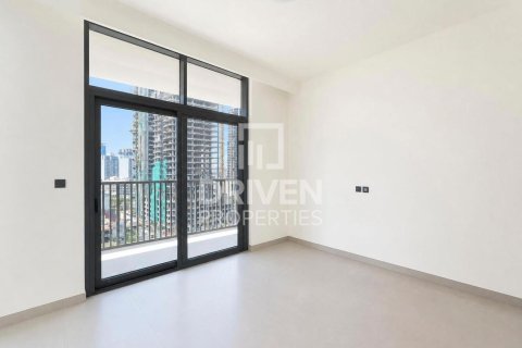 Apartment in District 11, Jumeirah Village Circle, Dubai 2 bedrooms, 119.38 sq.m. № 127683 - photo 7