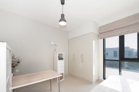 Villa en Dubai Hills Estate, Dubai, 4 dormitorios, 289.7 m², № 77214 - foto 18