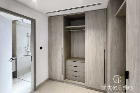 Villa à Dubai, 4 chambres, 221.6 m², № 77231 - photo 10