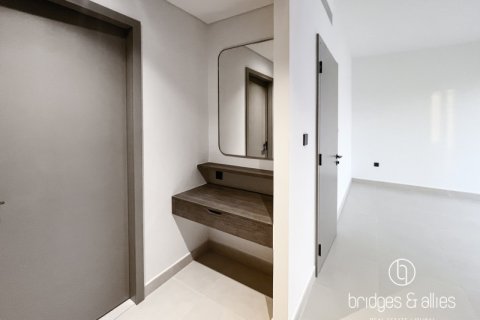 فيلا في دبي 4 غرف نوم, 212.7 م² رقم 77230 - صورة 14