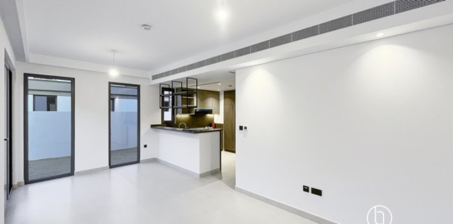 فيلا في دبي 4 غرف نوم, 212.7 م² رقم 77230