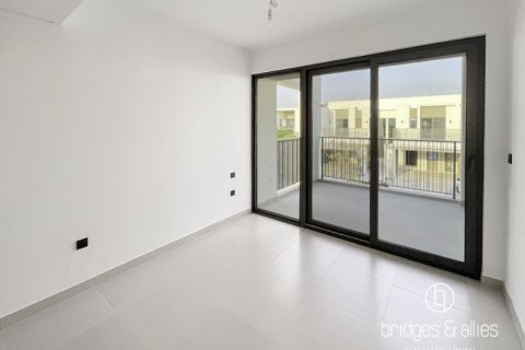 فيلا في دبي 4 غرف نوم, 202.1 م² رقم 77228 - صورة 10