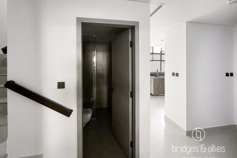 فيلا في دبي 4 غرف نوم, 202.1 م² رقم 77228 - صورة 6