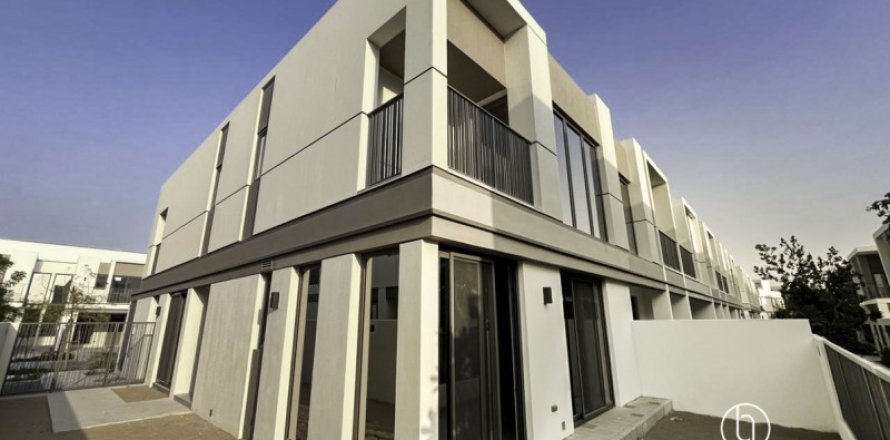 فيلا في دبي 4 غرف نوم, 202.1 م² رقم 77228