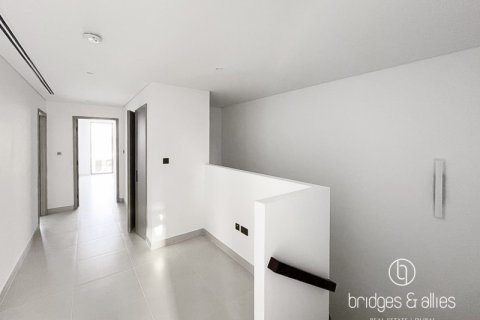 فيلا في دبي 4 غرف نوم, 202.1 م² رقم 77228 - صورة 7