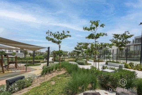 Villa en Dubai, 3 dormitorios, 140.5 m², № 77229 - foto 19