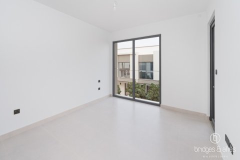 Villa en Dubai, 3 dormitorios, 140.5 m², № 77229 - foto 12