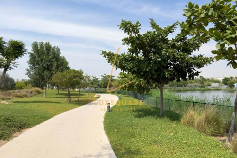 Apartment in Dubai Hills Estate, Dubai 2 bedrooms, 92 sq.m. № 69235 - photo 24