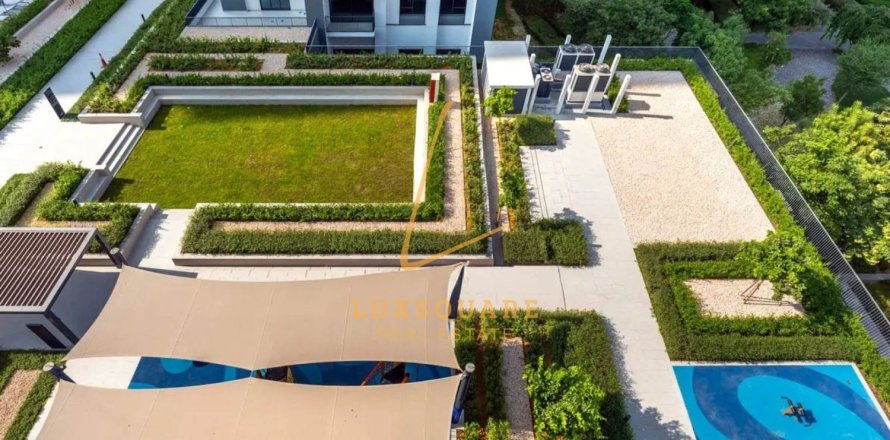 Apartment in Dubai Hills Estate, Dubai 2 bedrooms, 92 sq.m. № 69235