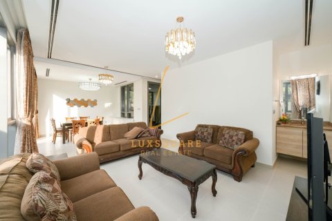 Снять в аренду виллу в Sidra Villas, Дубай Хилс Эстейт, Дубай: 5 спален, 456м², № 69243 - фото 6