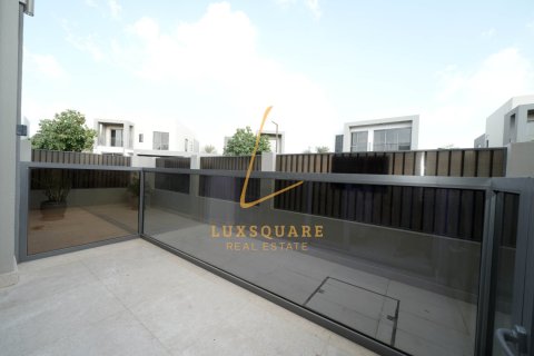 Снять в аренду виллу в Sidra Villas, Дубай Хилс Эстейт, Дубай: 5 спален, 456м², № 69243 - фото 10