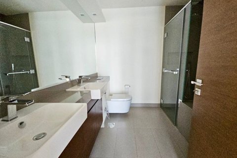 Снять в аренду квартиру в City Walk, Дубай: 4 спальни, 324м², № 69241 - фото 16