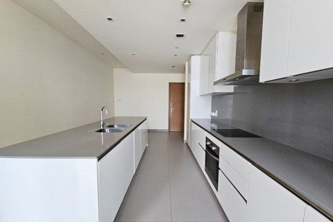 Снять в аренду квартиру в City Walk, Дубай: 4 спальни, 324м², № 69241 - фото 4