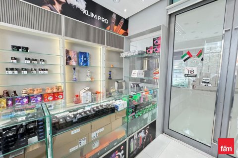 Tienda en Business Bay, Dubai, 23.5 m², № 77836 - foto 6