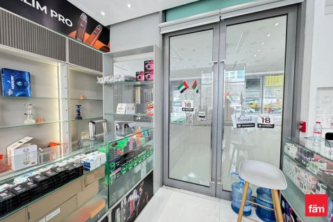 Tienda en Business Bay, Dubai, 23.5 m², № 77836 - foto 8