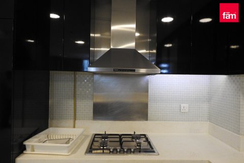 Apartment in Business Bay, Dubai 3 bedrooms, 210 sq.m. № 72331 - photo 11