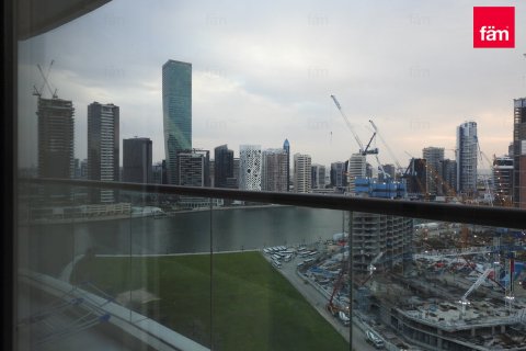 Apartment in Business Bay, Dubai 3 bedrooms, 210 sq.m. № 72331 - photo 19