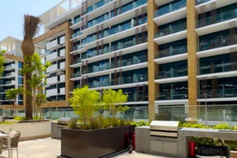 Apartment in Meydan, Dubai 2 bedrooms, 79.8 sq.m. № 72317 - photo 9