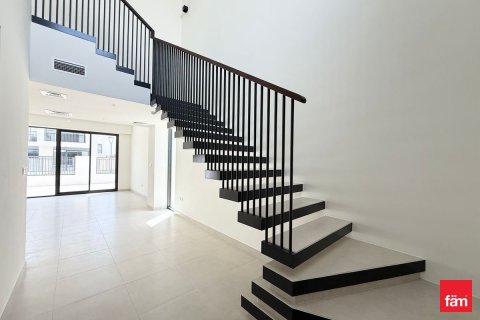 Снять в аренду таунхаус в Town Square, Дубай: 4 спальни, 261.7м², № 72319 - фото 2