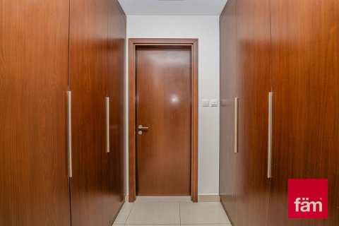 Apartment in Dubai Hills Estate, Dubai 3 bedrooms, 182.9 sq.m. № 53397 - photo 7