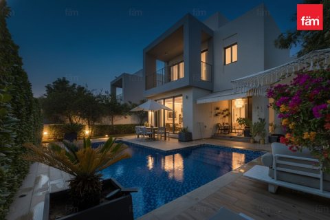 Villa in Dubai Hills Estate, Dubai 3 bedrooms, 327.3 sq.m. № 89585