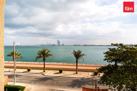 Apartment in Palm Jumeirah, Dubai 2 bedrooms, 164.3 sq.m. № 89579 - photo 9