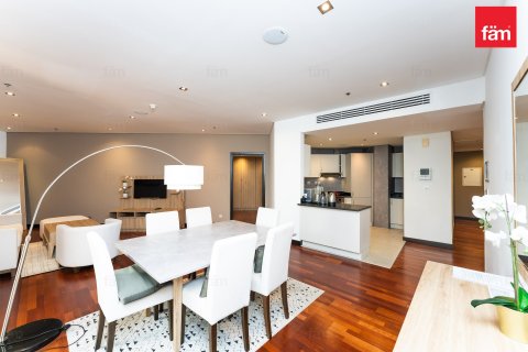 Apartment in Palm Jumeirah, Dubai 2 bedrooms, 164.3 sq.m. № 89579 - photo 7