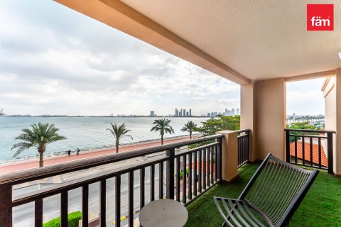 Apartment in Palm Jumeirah, Dubai 2 bedrooms, 164.3 sq.m. № 89579 - photo 14